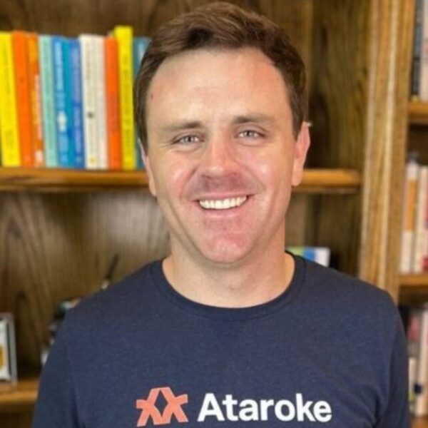 Headshot of Taylor Stewart, CFP®