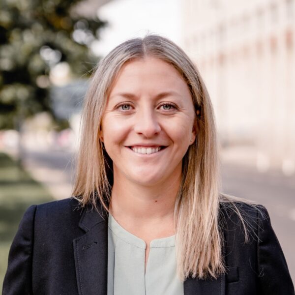 Headshot of Barbara Terrazas, CFP®