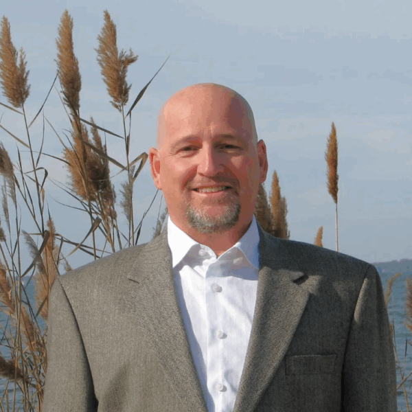 Headshot of Kevin Caldwell