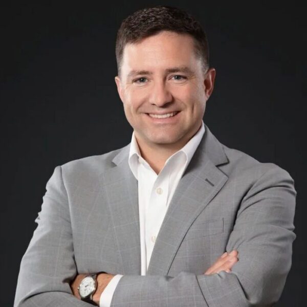 Headshot of Zach Huneycutt