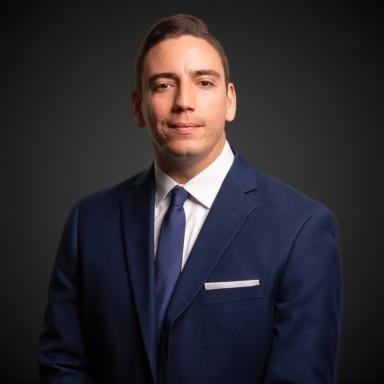 Headshot of Ryan Davis, AIF®